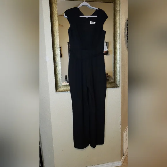 Eliza J Black Wide-Leg Jumpsuit - Picture 10 of 11